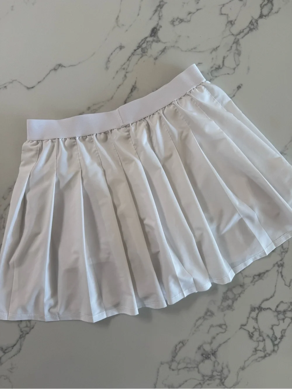 Alo Yoga Varsity Tennis Skirt - White - Size Small